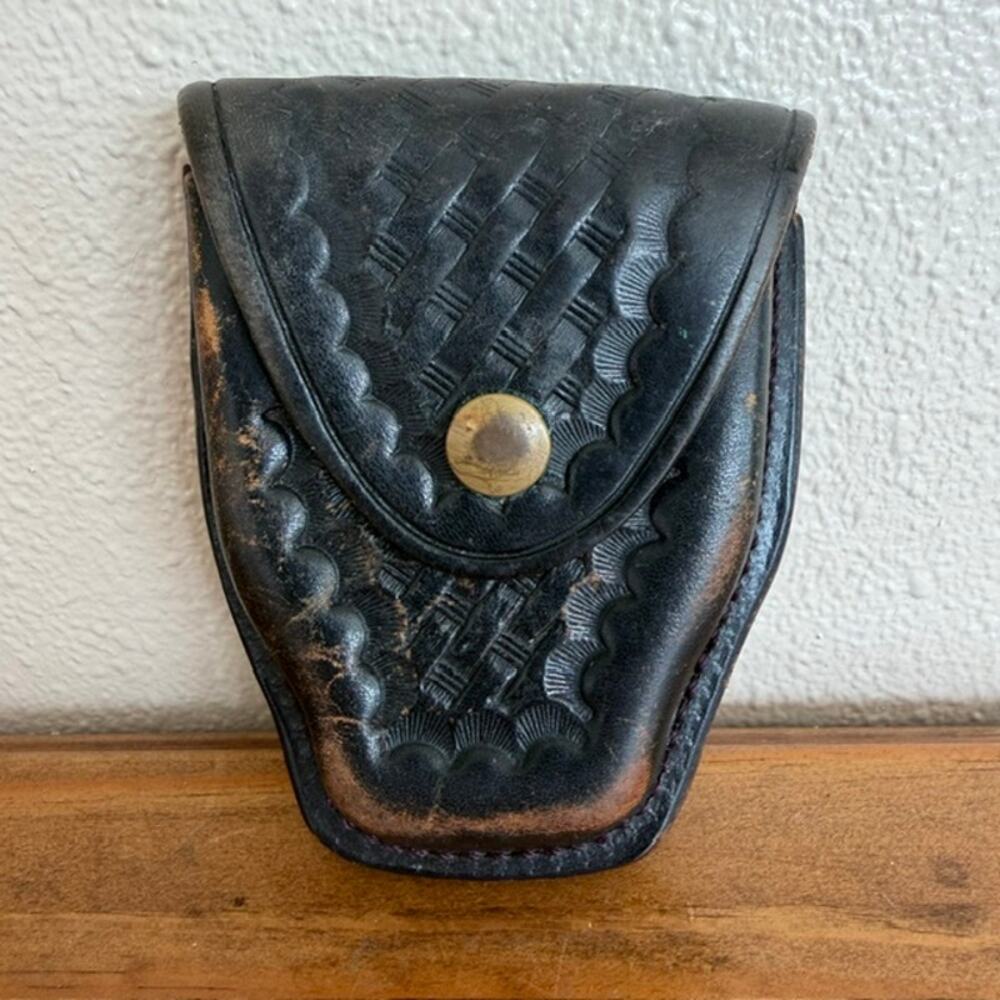 Mixson Leathercraft Basketweave Leather Snap Flap Top Handcuff Case Vintage